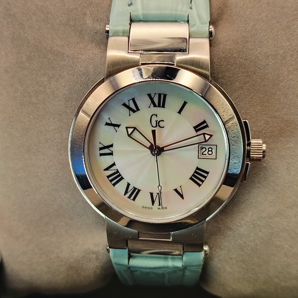 Vintage 2009 GC Guess Swiss Made 30mm Women's Quartz Luxury Watch Full Box Set